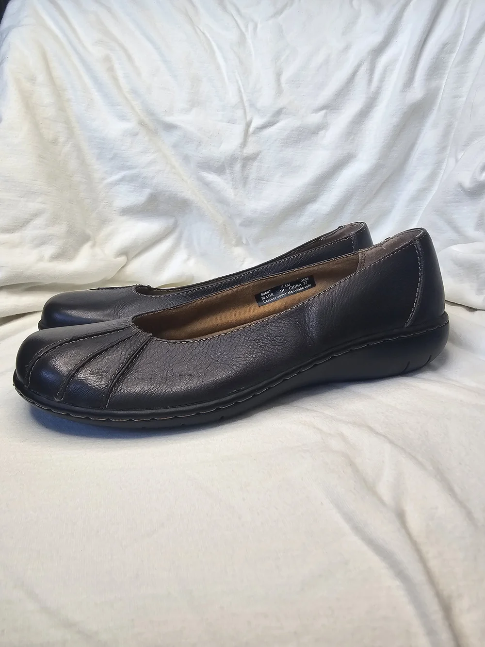 Y2K Clarks Black Leather Comfort Slip-On Ballet Flats